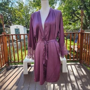 THREETWOONE Satin Light Weight Robe Night Gown One Size
